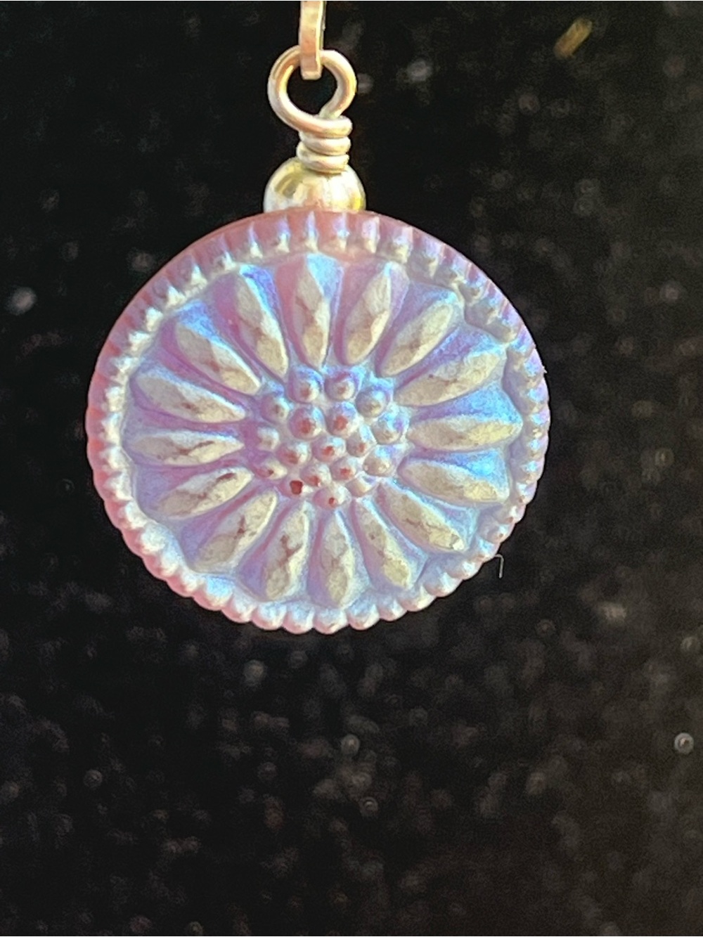 Pink Iridescent Floral Carved Buttons Earrings 18mm - Picture 6 of 12